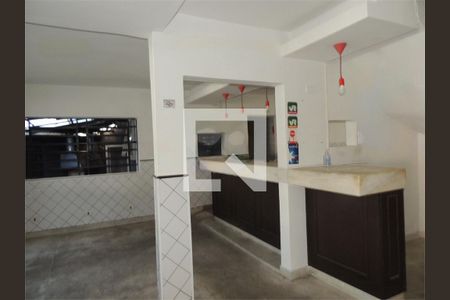 Casa à venda com 3 quartos, 252m² em Santo Amaro, São Paulo