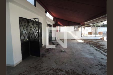 Casa à venda com 3 quartos, 252m² em Santo Amaro, São Paulo