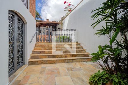 Casa à venda com 3 quartos, 450m² em Socorro, São Paulo