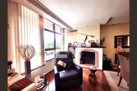 Casa à venda com 3 quartos, 140m² em Chácara Monte Alegre, São Paulo