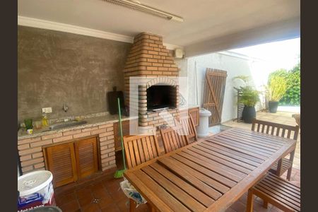 Casa à venda com 3 quartos, 255m² em Santana, São Paulo