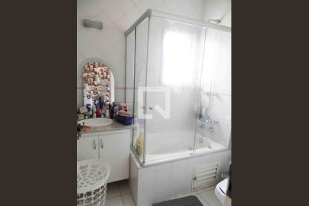 Casa à venda com 5 quartos, 400m² em Interlagos, São Paulo
