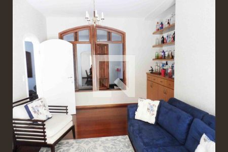 Casa à venda com 5 quartos, 400m² em Interlagos, São Paulo