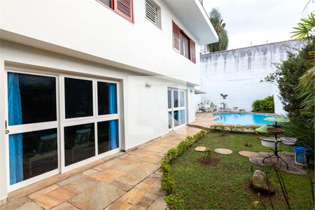Casa à venda com 4 quartos, 400m² em Brooklin, São Paulo