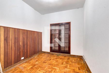 Casa à venda com 3 quartos, 238m² em Santo Amaro, São Paulo