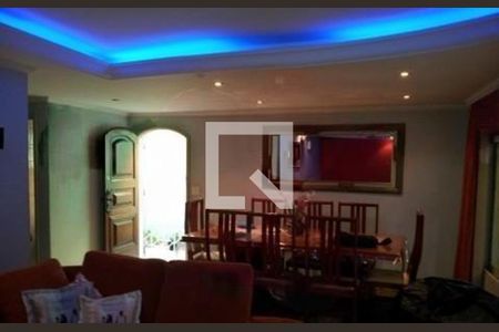 Casa à venda com 3 quartos, 186m² em Vila Brasilina, São Paulo