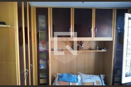 Casa à venda com 3 quartos, 186m² em Vila Brasilina, São Paulo