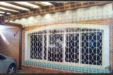 Casa à venda com 3 quartos, 186m² em Vila Brasilina, São Paulo