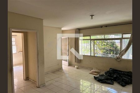 Casa à venda com 2 quartos, 250m² em Chácara Inglesa, São Paulo