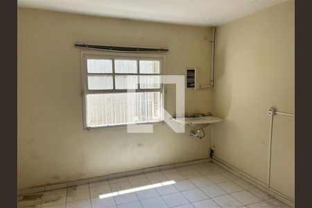 Casa à venda com 2 quartos, 250m² em Chácara Inglesa, São Paulo