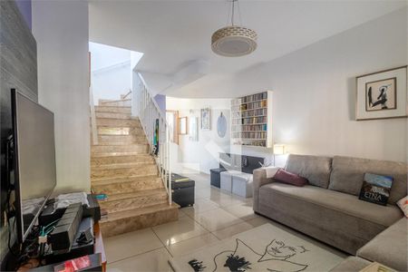 Casa à venda com 3 quartos, 142m² em Vila Madalena, São Paulo