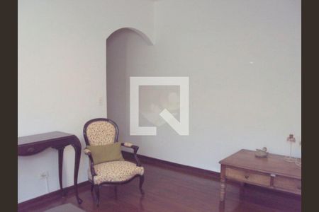 Casa à venda com 3 quartos, 196m² em Chácara Monte Alegre, São Paulo