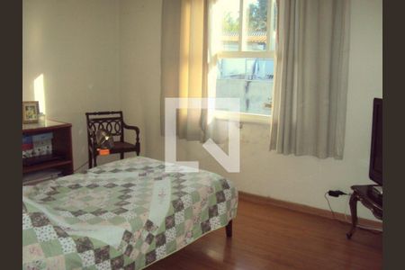 Casa à venda com 3 quartos, 196m² em Chácara Monte Alegre, São Paulo