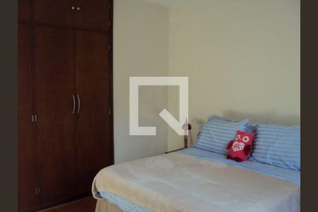 Casa à venda com 3 quartos, 196m² em Chácara Monte Alegre, São Paulo