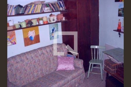 Casa à venda com 3 quartos, 243m² em Vila Monumento, São Paulo