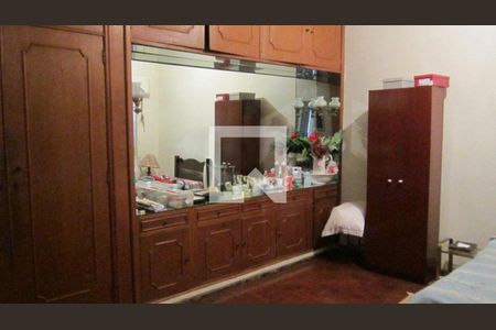 Casa à venda com 4 quartos, 600m² em Aclimação, São Paulo