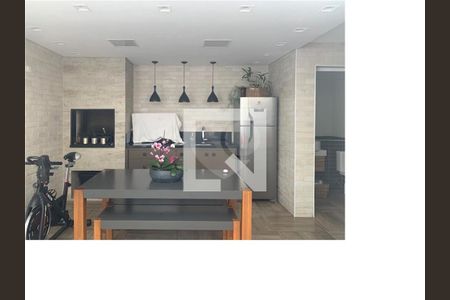 Casa à venda com 3 quartos, 154m² em Vila Cordeiro, São Paulo