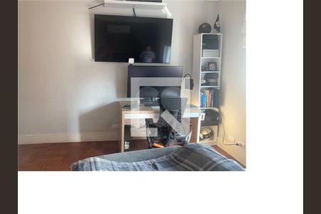 Casa à venda com 3 quartos, 154m² em Vila Cordeiro, São Paulo