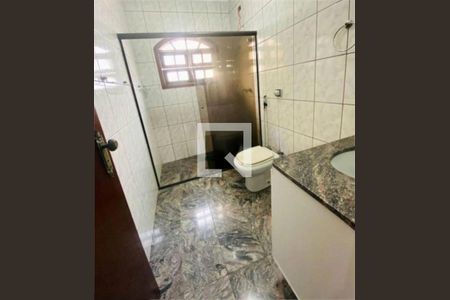 Casa à venda com 4 quartos, 110m² em Parque Guarapiranga, São Paulo