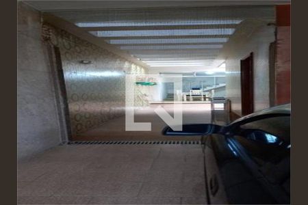 Casa à venda com 4 quartos, 280m² em Penha de França, São Paulo