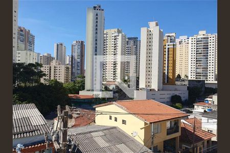 Casa à venda com 3 quartos, 180m² em Chora Menino, São Paulo
