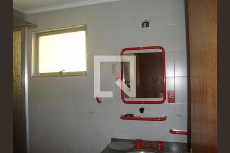 Casa à venda com 3 quartos, 225m² em Vila Monumento, São Paulo