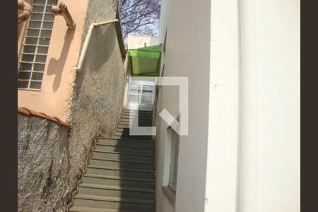 Casa à venda com 3 quartos, 225m² em Vila Monumento, São Paulo