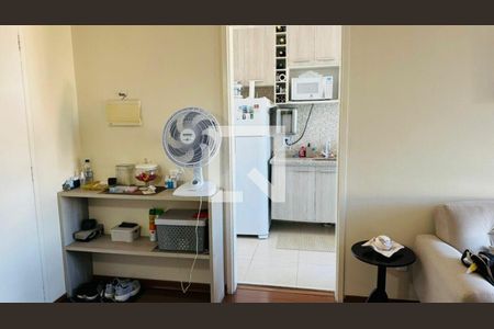 Apartamento à venda com 2 quartos, 50m² em Santa Constança, São Paulo