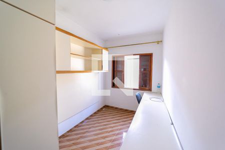 Quarto 2 de casa à venda com 3 quartos, 119m² em Vila Paulistania, São Paulo