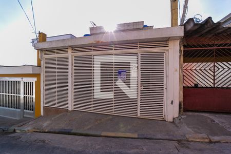 Fachada e Placa de casa à venda com 3 quartos, 119m² em Vila Paulistania, São Paulo