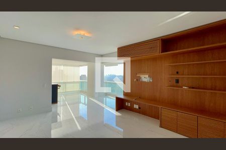 Sala de apartamento à venda com 3 quartos, 125m² em Pinheiros, São Paulo