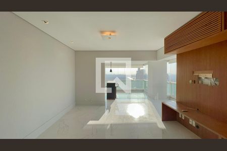 Sala de apartamento à venda com 3 quartos, 125m² em Pinheiros, São Paulo