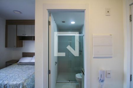 Banheiro de kitnet/studio à venda com 1 quarto, 29m² em Belenzinho, São Paulo