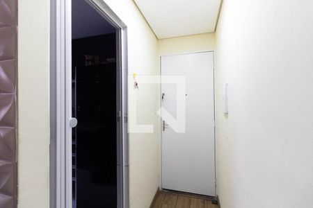 Entrada  de apartamento à venda com 2 quartos, 50m² em Vila Caraguata, São Paulo