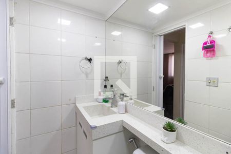 Banheiro de apartamento à venda com 2 quartos, 50m² em Vila Caraguata, São Paulo