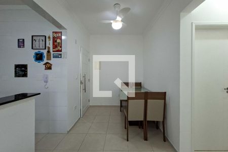 Sala de apartamento para alugar com 2 quartos, 68m² em Canto do Forte, Praia Grande