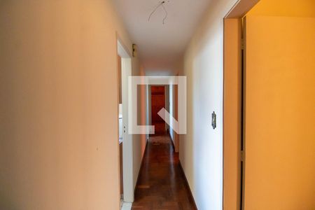 Corredor de apartamento à venda com 4 quartos, 220m² em Icaraí, Niterói