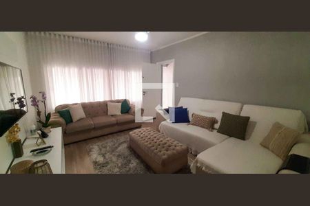 Sala de casa à venda com 4 quartos, 200m² em Jardim das Flores, Osasco