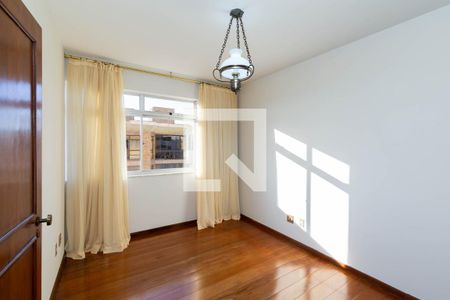 Sala de apartamento para alugar com 5 quartos, 180m² em Serra, Belo Horizonte