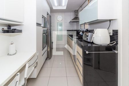 Cozinha de apartamento à venda com 3 quartos, 140m² em Perdizes, São Paulo