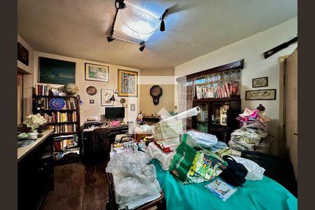 Sala de casa à venda com 6 quartos, 1000m² em Vila Cordeiro, São Paulo