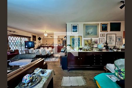 Sala de casa à venda com 6 quartos, 1000m² em Vila Cordeiro, São Paulo