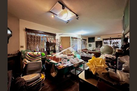 Sala de casa à venda com 6 quartos, 1000m² em Vila Cordeiro, São Paulo