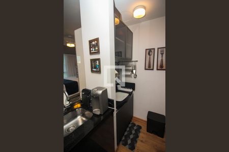 Cozinha e Área de Serviço de kitnet/studio para alugar com 1 quarto, 42m² em Praia de Belas, Porto Alegre