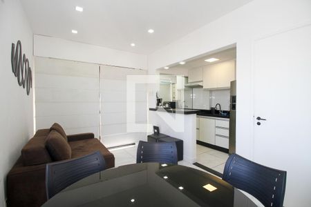 Sala de apartamento para alugar com 1 quarto, 50m² em Pinheiros, São Paulo
