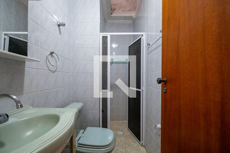 Banheiro de casa para alugar com 2 quartos, 120m² em Cidade Ademar, São Paulo