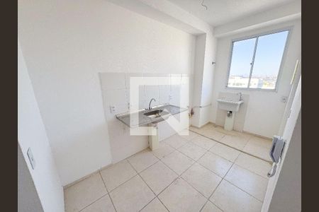Cozinha de apartamento à venda com 2 quartos, 52m² em Jardim Riacho das Pedras, Contagem