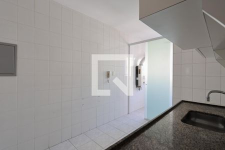 Cozinha de apartamento à venda com 2 quartos, 61m² em Santa Teresinha, São Paulo
