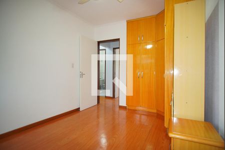 Quarto 2 de apartamento à venda com 2 quartos, 58m² em Jardim Itu, Porto Alegre