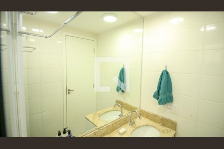 Banheiro Social de apartamento para alugar com 2 quartos, 74m² em Jardim Ibitirama, São Paulo